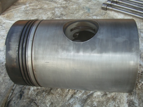 WhatsApp Image 2025-11-07 at 12.13.12 PM MAN B&W L58/64 PISTON