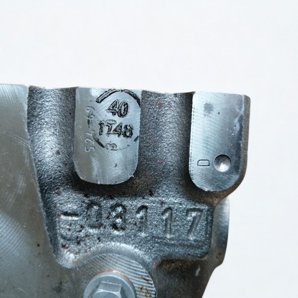 mtu-4000-series-new-genuine-cylinder-head MTU 4000 diesel engine new genuine cylinder head supplier