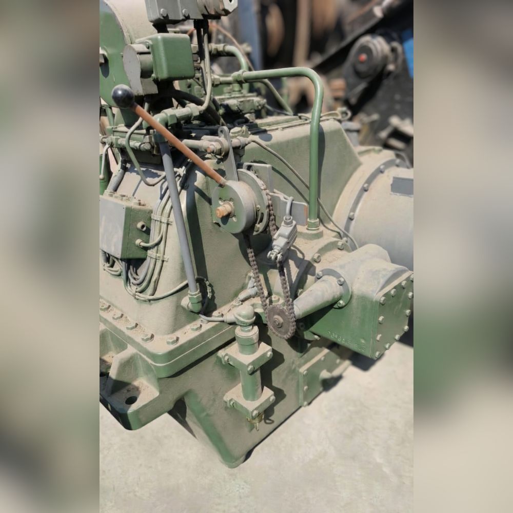 Used Ruston 8RK270M marine propulsion set
