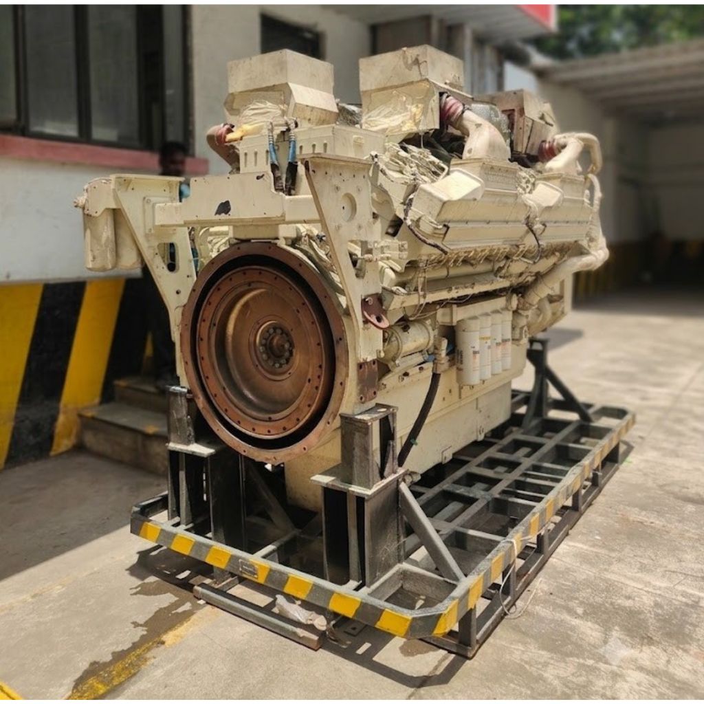 Cummins QSK60 – DM Marine Engine low running hours tally plate